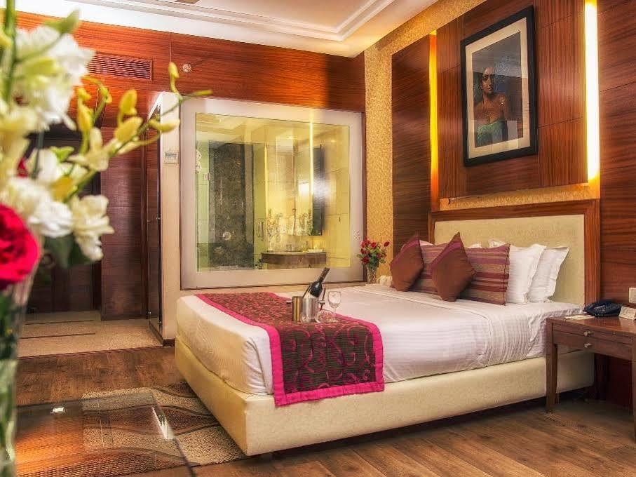 The Victoria Grand Hotel & Spa Kasauli Exterior foto
